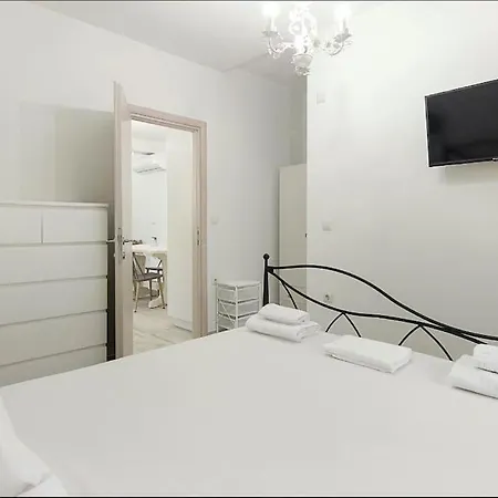 Venus 2 Bedroom House