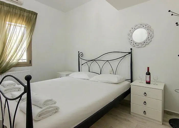 Venus 2 Bedroom House